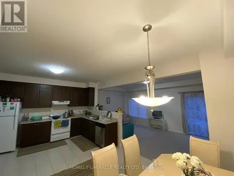 305 Tall Grass Crescent Kitchener ON N2P 0G7