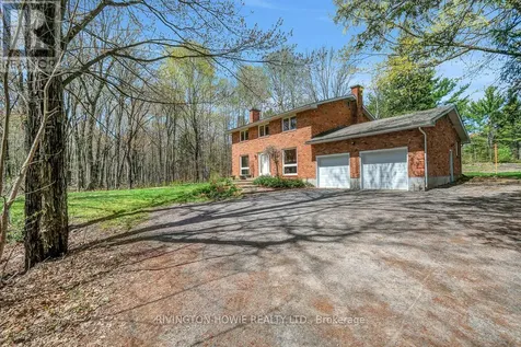 104 Tall Forest Drive Ottawa ON K0A 1L0