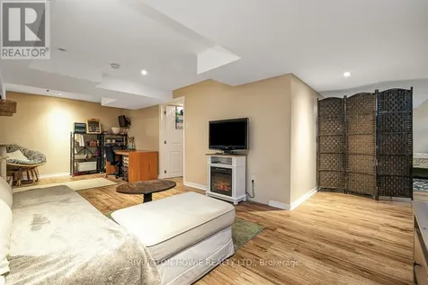104 Tall Forest Drive Ottawa ON K0A 1L0