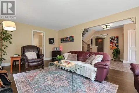 104 Tall Forest Drive Ottawa ON K0A 1L0