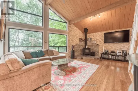 2085 Crystal Lake Road Trent Lakes ON K0M 2A0