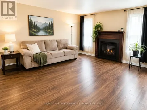 202 Conifer Creek Circle Ottawa ON K2M 0M2