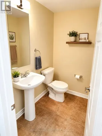 202 Conifer Creek Circle Ottawa ON K2M 0M2
