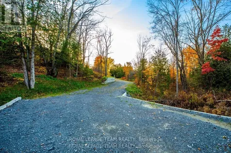 1201 Dunning Road Ottawa ON K4C 1P6