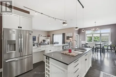 225 John Street South Minto ON N0G 1Z0