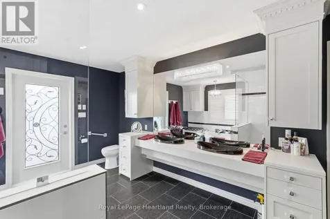 225 John Street South Minto ON N0G 1Z0