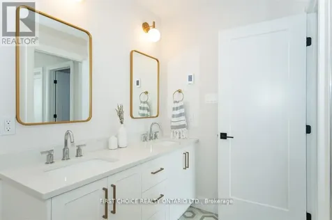 296 Riverdale Avenue Ottawa ON K1S 1R1