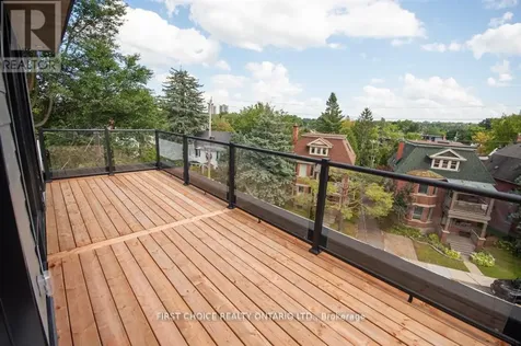 296 Riverdale Avenue Ottawa ON K1S 1R1