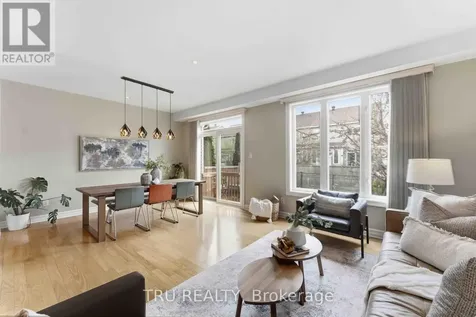 449 Celtic Ridge Crescent Ottawa ON K2W 0B1