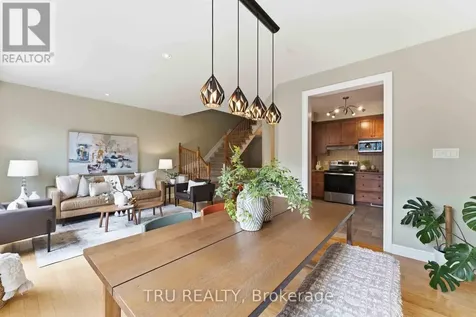 449 Celtic Ridge Crescent Ottawa ON K2W 0B1