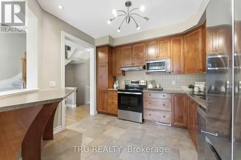 449 Celtic Ridge Crescent Ottawa ON K2W 0B1