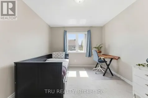 449 Celtic Ridge Crescent Ottawa ON K2W 0B1