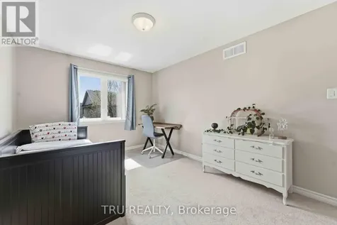 449 Celtic Ridge Crescent Ottawa ON K2W 0B1