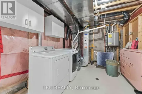 449 Celtic Ridge Crescent Ottawa ON K2W 0B1