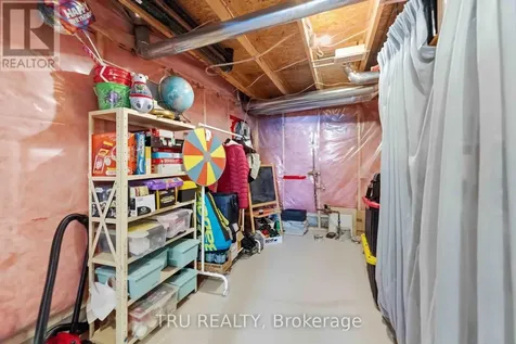 449 Celtic Ridge Crescent Ottawa ON K2W 0B1