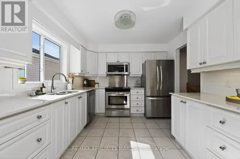 11 Decaria Boulevard Perth ON K7H 3P6