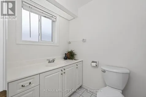 11 Decaria Boulevard Perth ON K7H 3P6