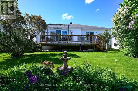 11 Decaria Boulevard Perth ON K7H 3P6