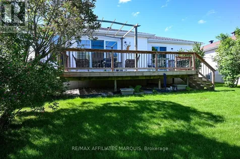 11 Decaria Boulevard Perth ON K7H 3P6