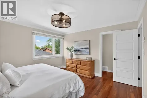 27 Shortland Crescent Etobicoke ON M9R 2T2