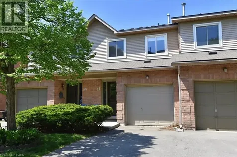 26 Moss Boulevard Dundas ON L9H 6W8