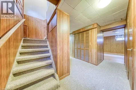 22 David Avenue Hamilton ON L9A 3V1