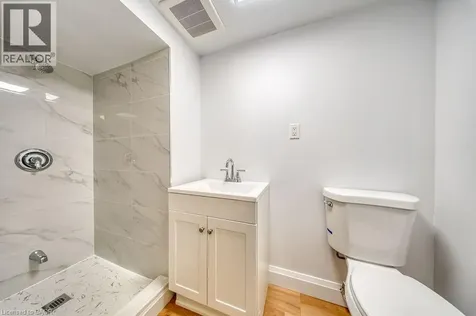 22 David Avenue Hamilton ON L9A 3V1