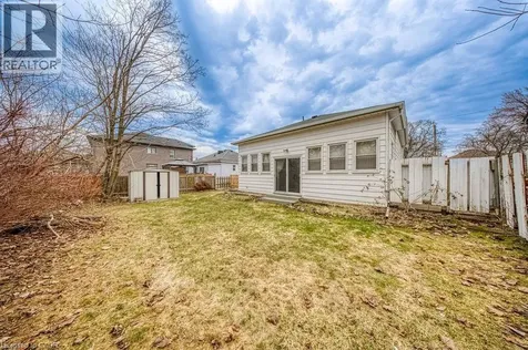 22 David Avenue Hamilton ON L9A 3V1