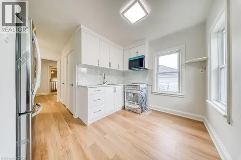22 David Avenue Hamilton ON L9A 3V1