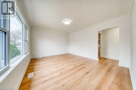 22 David Avenue Hamilton ON L9A 3V1
