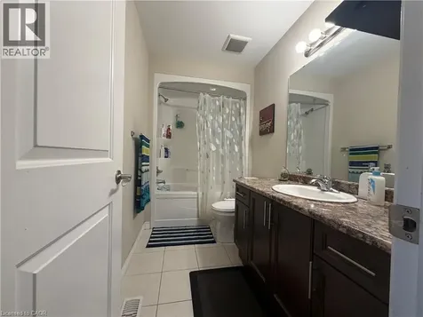 25 Bethune Avenue Hamilton ON L0R 1P0