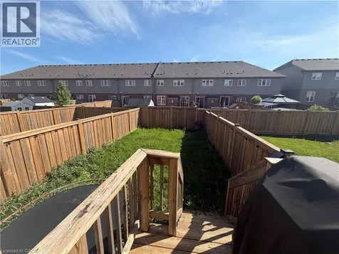 25 Bethune Avenue Hamilton ON L0R 1P0