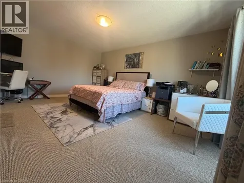 25 Bethune Avenue Hamilton ON L0R 1P0