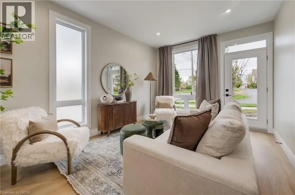 210 Heritage Drive Kitchener ON N2B 3J6