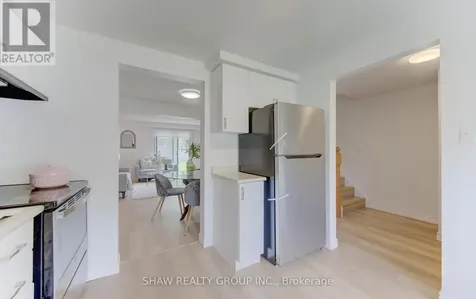603 Pinerow Crescent Waterloo ON N2T 2K6