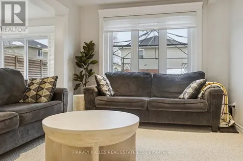409 Tealby Crescent Waterloo ON N2J 4Y8