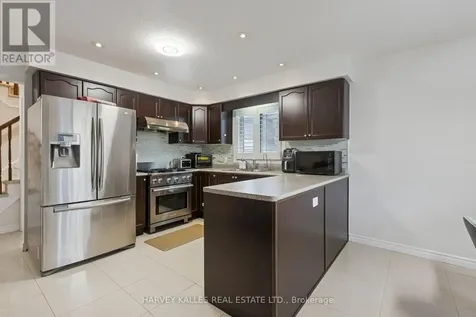 409 Tealby Crescent Waterloo ON N2J 4Y8