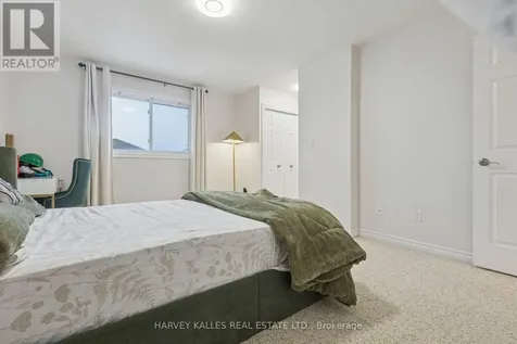 409 Tealby Crescent Waterloo ON N2J 4Y8