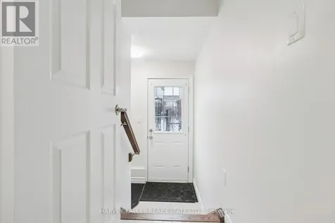 409 Tealby Crescent Waterloo ON N2J 4Y8