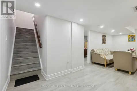409 Tealby Crescent Waterloo ON N2J 4Y8