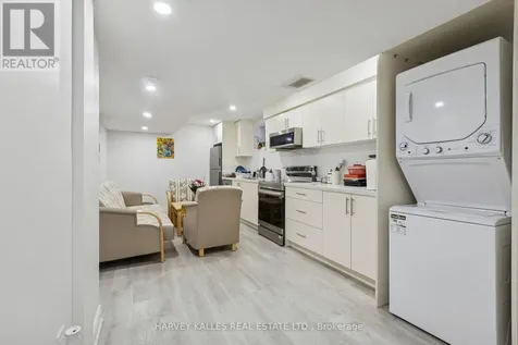 409 Tealby Crescent Waterloo ON N2J 4Y8
