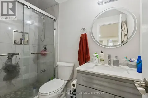 409 Tealby Crescent Waterloo ON N2J 4Y8