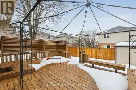 409 Tealby Crescent Waterloo ON N2J 4Y8