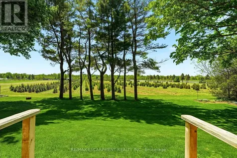 1252 Sodom Road Hamilton ON L9H 5E2
