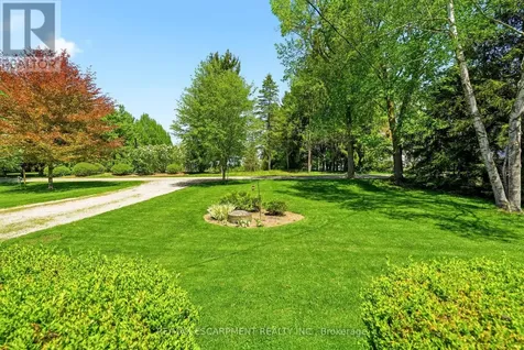 1252 Sodom Road Hamilton ON L9H 5E2