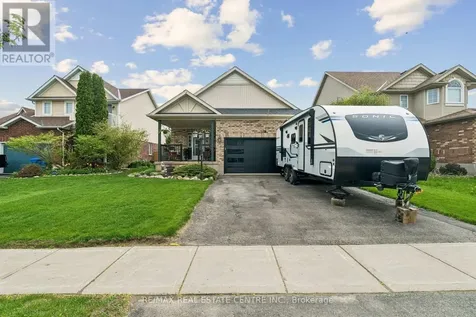 704 Russel Court Shelburne ON L9V 3P4