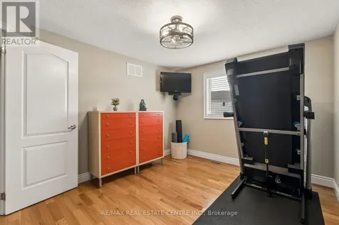 704 Russel Court Shelburne ON L9V 3P4