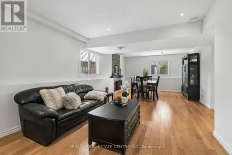 704 Russel Court Shelburne ON L9V 3P4