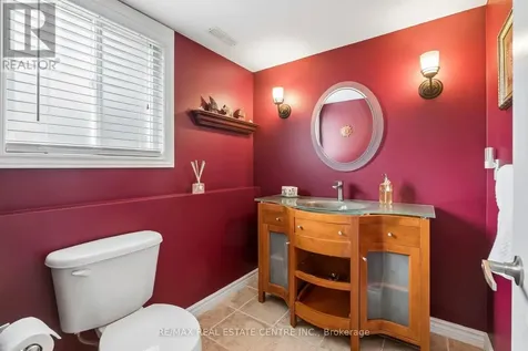 704 Russel Court Shelburne ON L9V 3P4