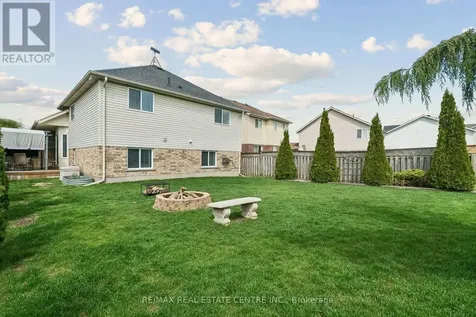 704 Russel Court Shelburne ON L9V 3P4